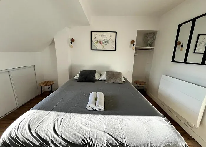 Beautiful For 2 People, Tv, Wifi Nantes