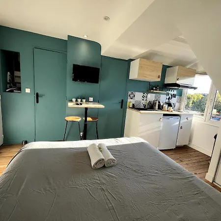 Beautiful For 2 People, Tv, Wifi شقة نانت