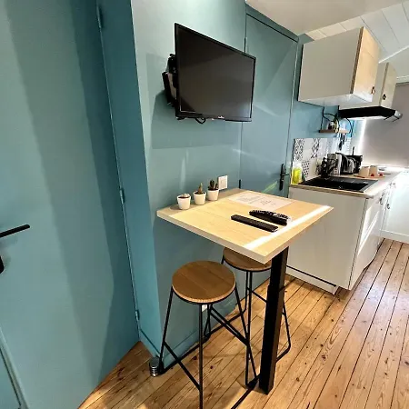 Beautiful For 2 People, Tv, Wifi نانت